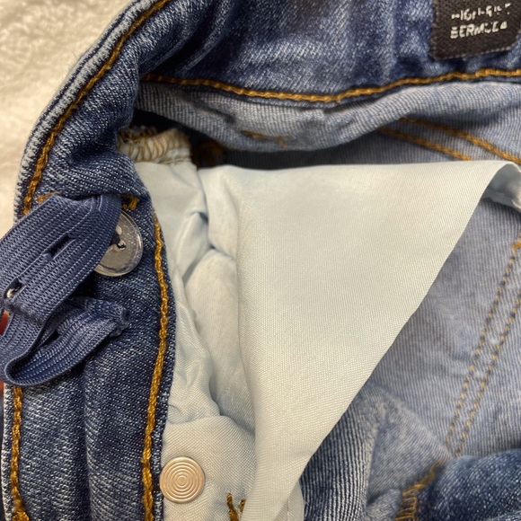 Hudson Jean shorts - Picture 2 of 2